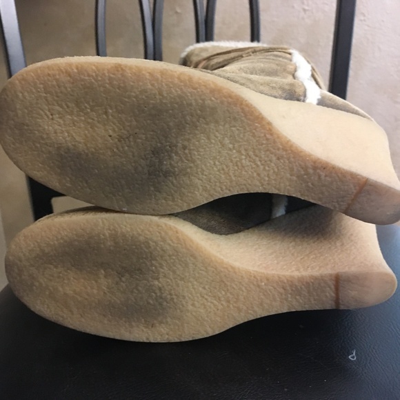 Last chance: Michael Kors Suede Lace-up Mid-calf Wedge Boots size 5.5 - Picture 4 of 7